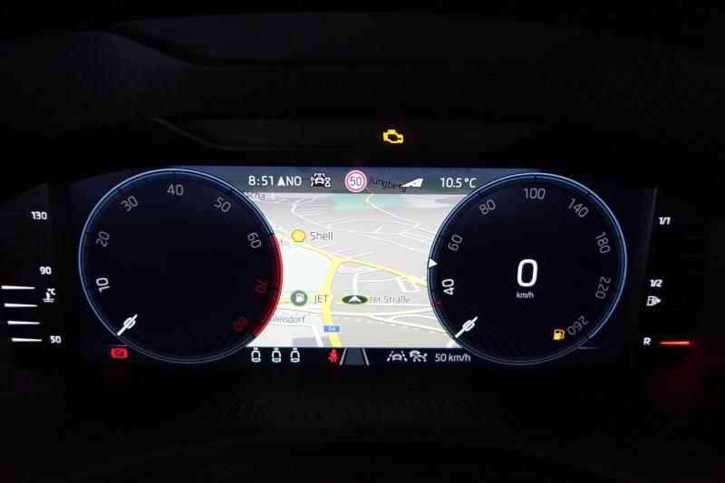 Škoda Karoq Selection TSI