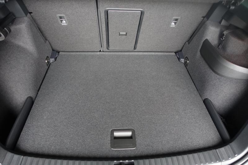 Škoda Karoq Selection TSI