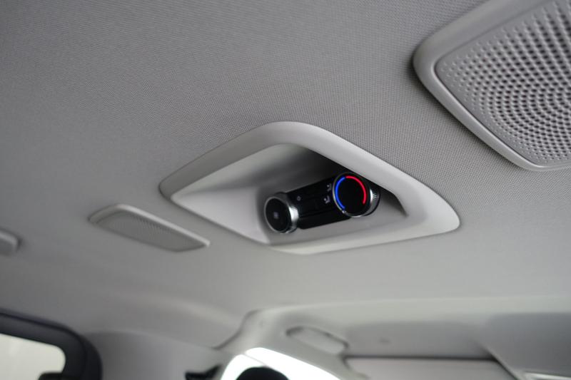 VW Caravelle Life LR TDI