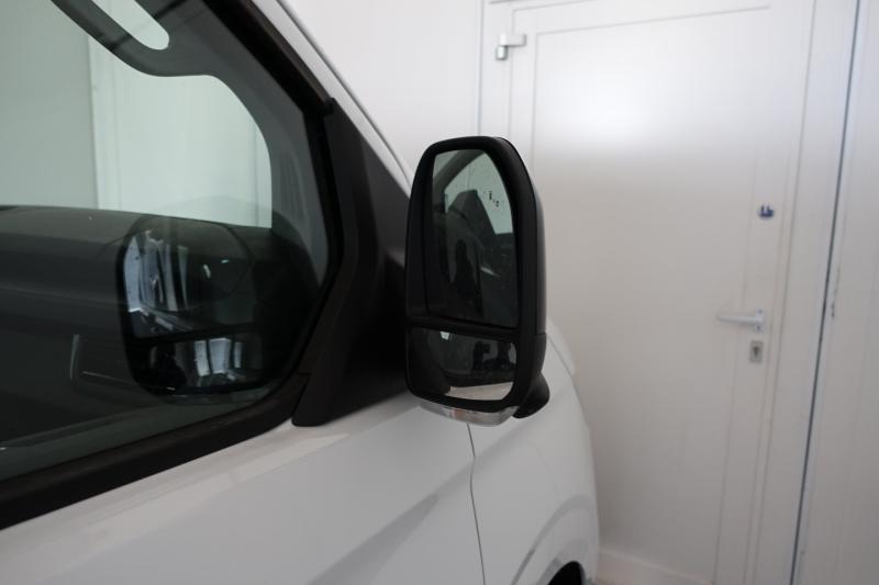 VW Caravelle Life LR TDI