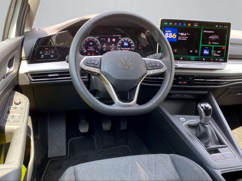 VW Golf Variant Life TSI