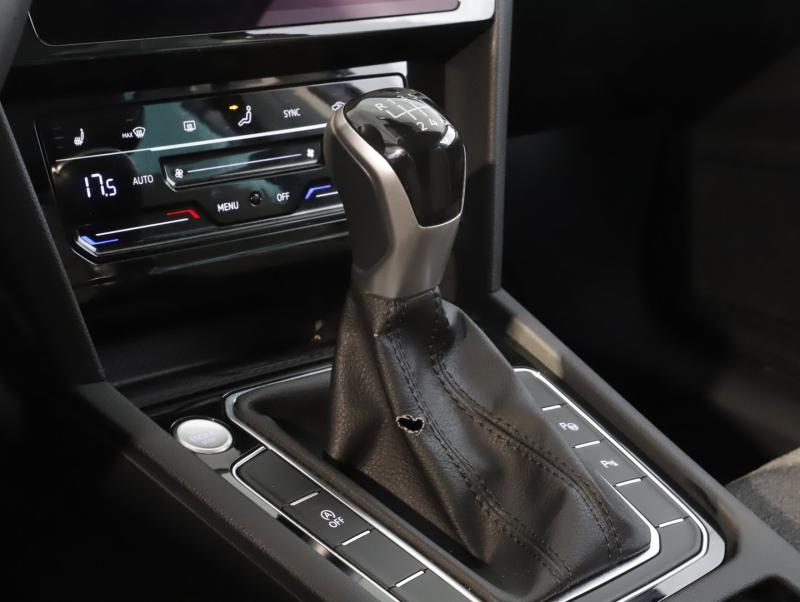 VW Passat Variant Business TDI