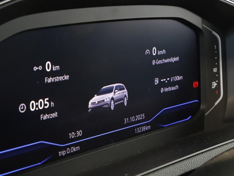 VW Passat Variant Business TDI