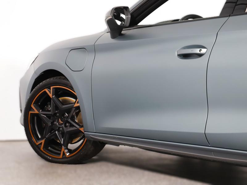 CUPRA Leon SP Kombi VZ e-HYBRID 200/272