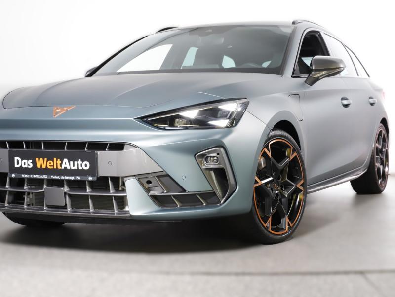 CUPRA Leon SP Kombi VZ e-HYBRID 200/272