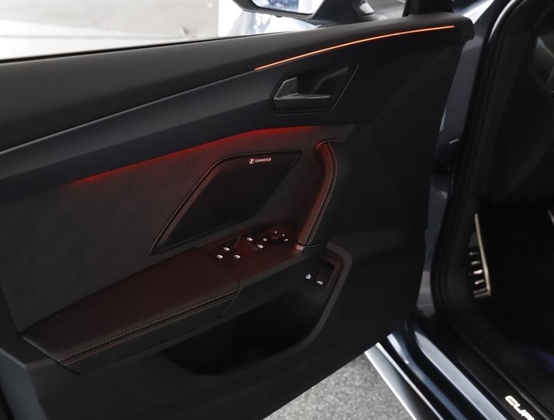 CUPRA Leon SP Kombi VZ e-HYBRID 200/272