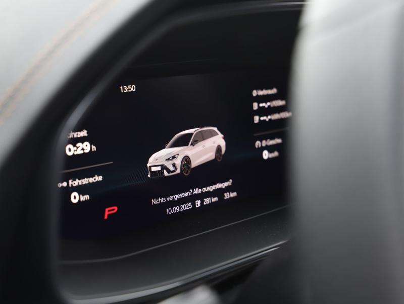 CUPRA Leon SP Kombi VZ e-HYBRID 200/272