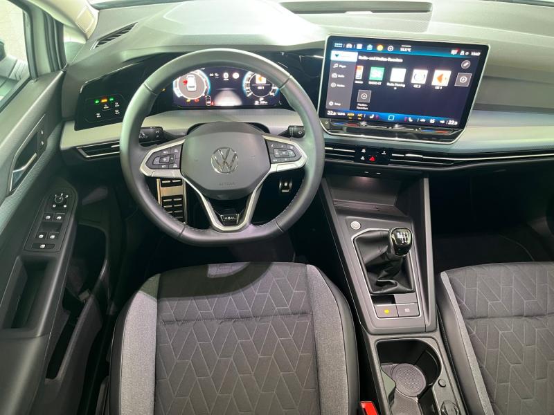 VW Golf Variant Life TSI