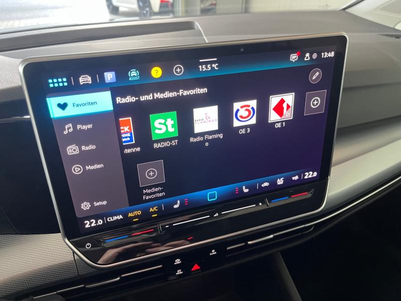 VW Golf Variant Life TSI