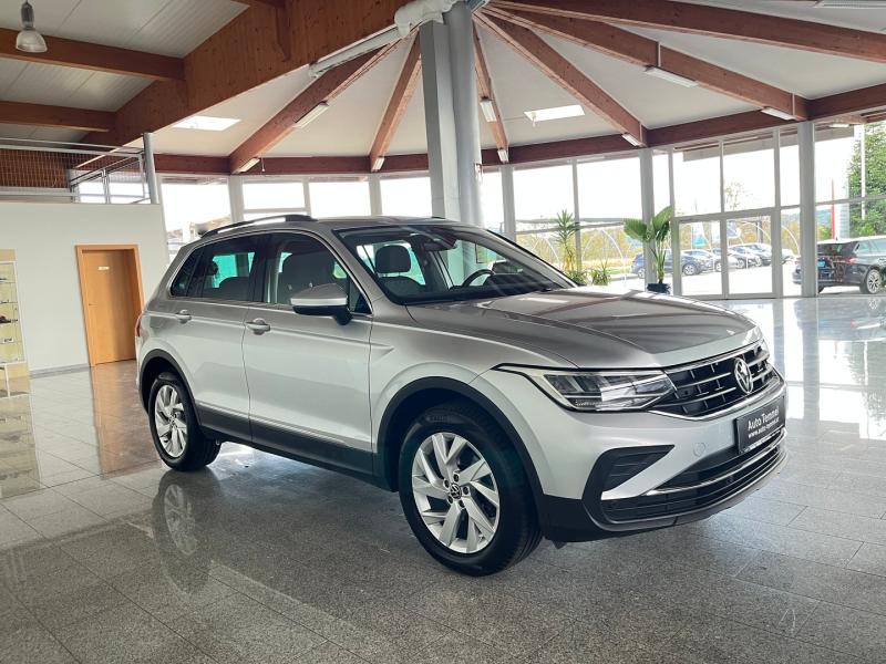 VW Tiguan Life TDI 4MOTION DSG