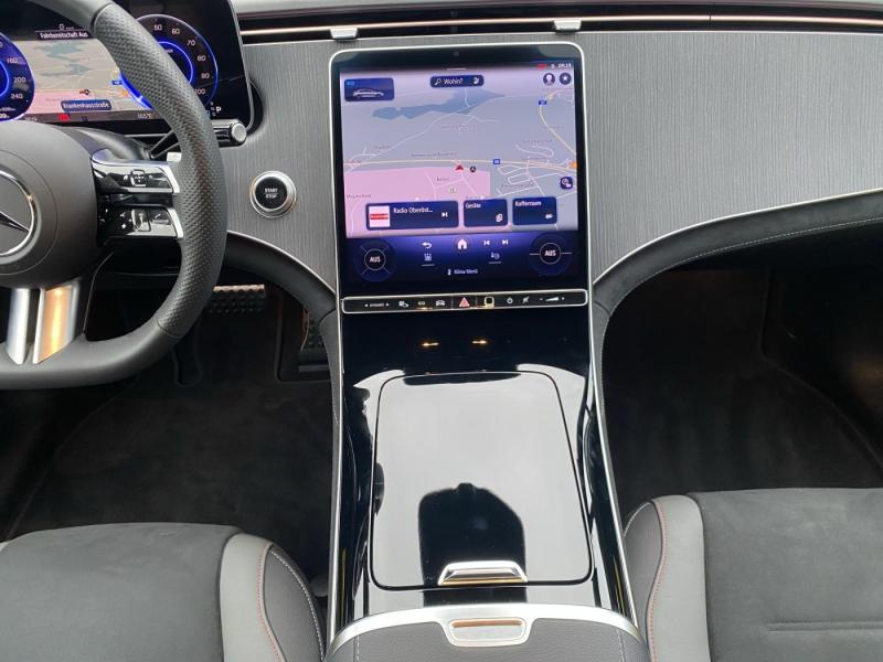 MERCEDES-BENZ EQE 350 4MATIC Österreich-Edition