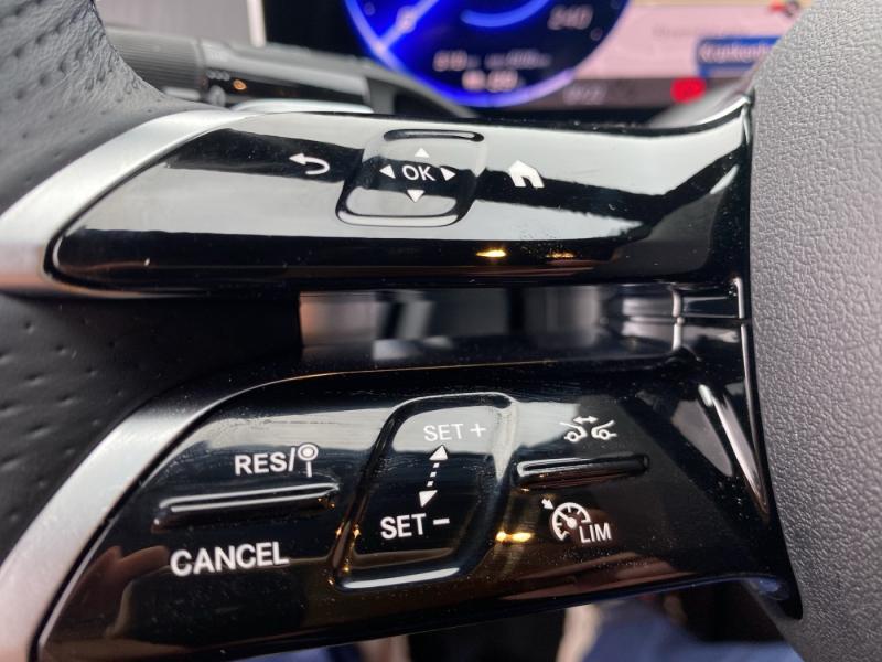 MERCEDES-BENZ EQE 350 4MATIC Österreich-Edition