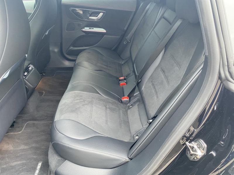 MERCEDES-BENZ EQE 350 4MATIC Österreich-Edition