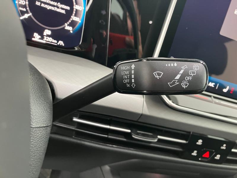VW Golf Rabbit eHybrid DSG 150 kW