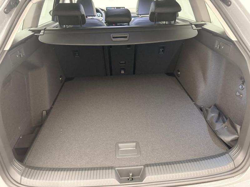 VW Golf Variant Business TSI