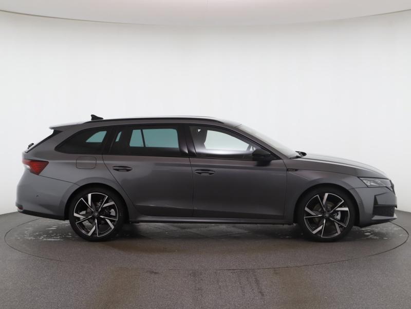 Škoda Octavia Combi Sportline TDI DSG