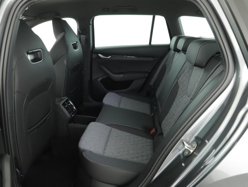 Škoda Octavia Combi Sportline TDI DSG