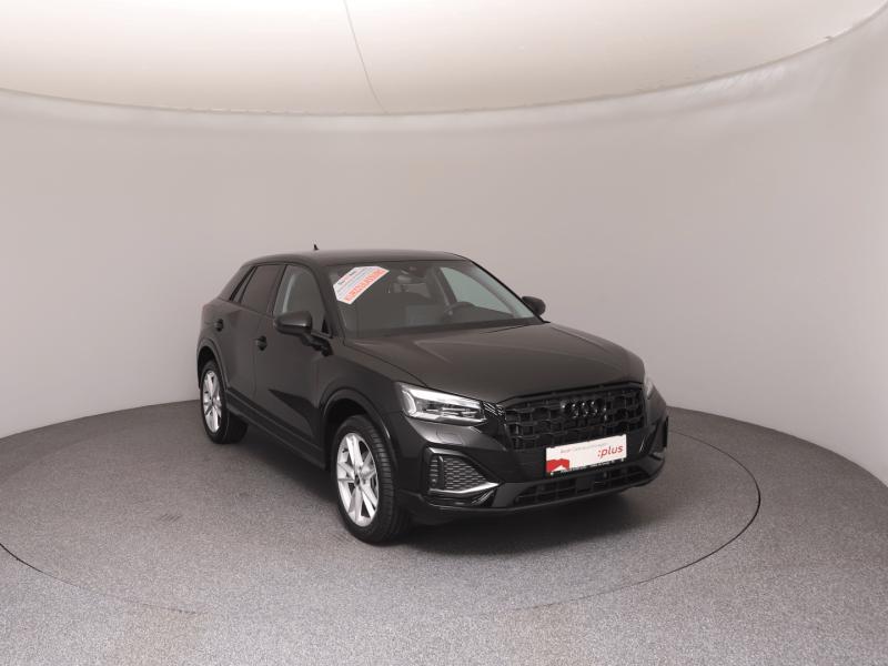 Audi Q2 30 TFSI admired
