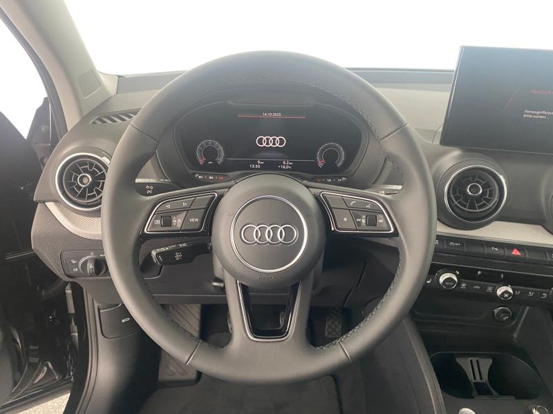 Audi Q2 30 TFSI admired