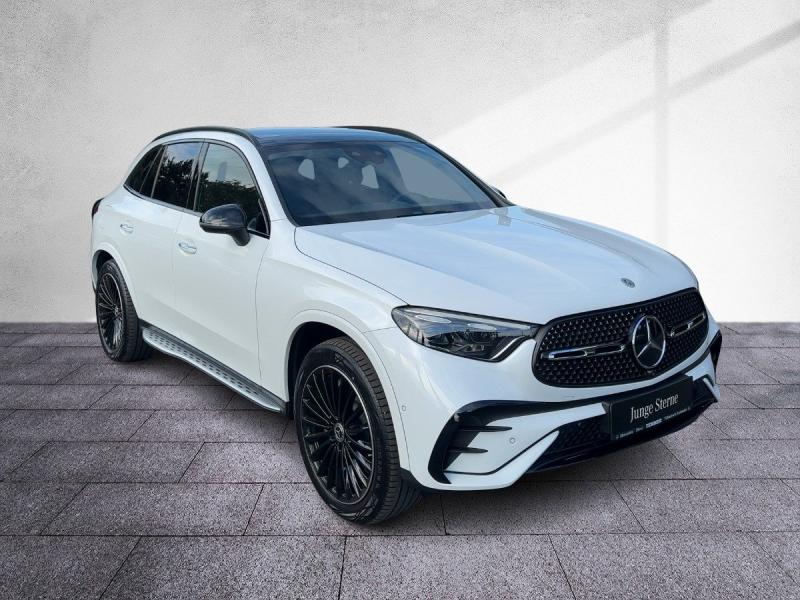 MERCEDES-BENZ GLC 300 e 4M NP € 91.100