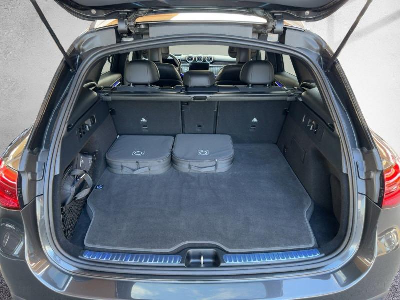 MERCEDES-BENZ GLC 300 e 4M NP € 90.248