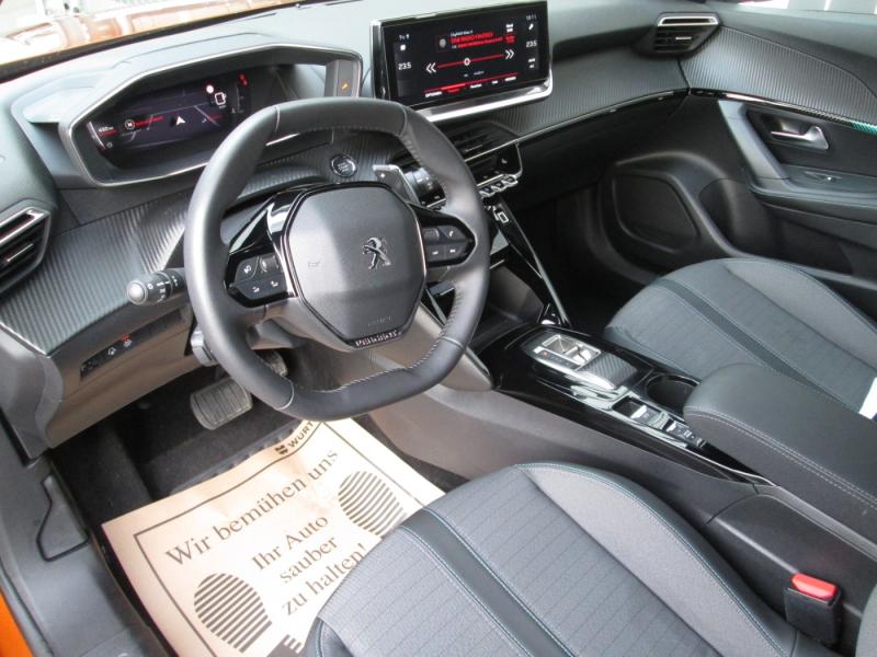 Peugeot 2008 BlueHDi 130PS Allure Pack EAT8