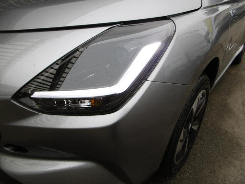 Suzuki Swift ALLGRIP Flash