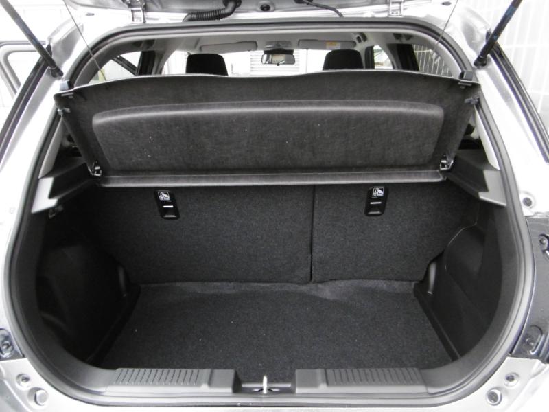 Suzuki Swift ALLGRIP Flash