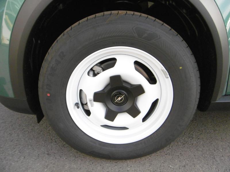 Opel Frontera 1.2 DI MHEV Edition Aut.