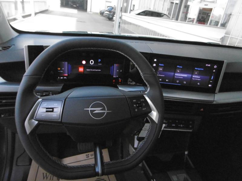 Opel Frontera 1.2 DI MHEV Edition Aut.