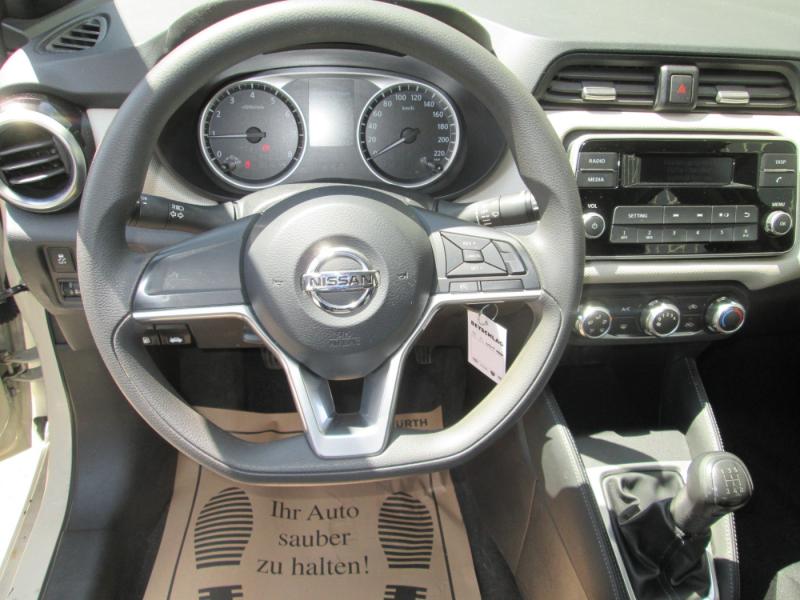Nissan Micra 1.0 IG 71 Acenta