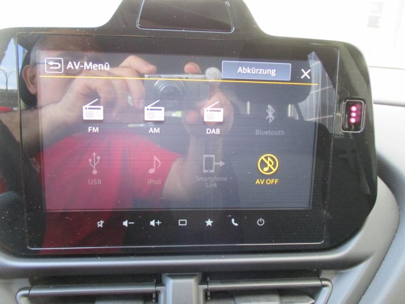 Suzuki S-Cross 1.4 GL+ Hybrid shine light
