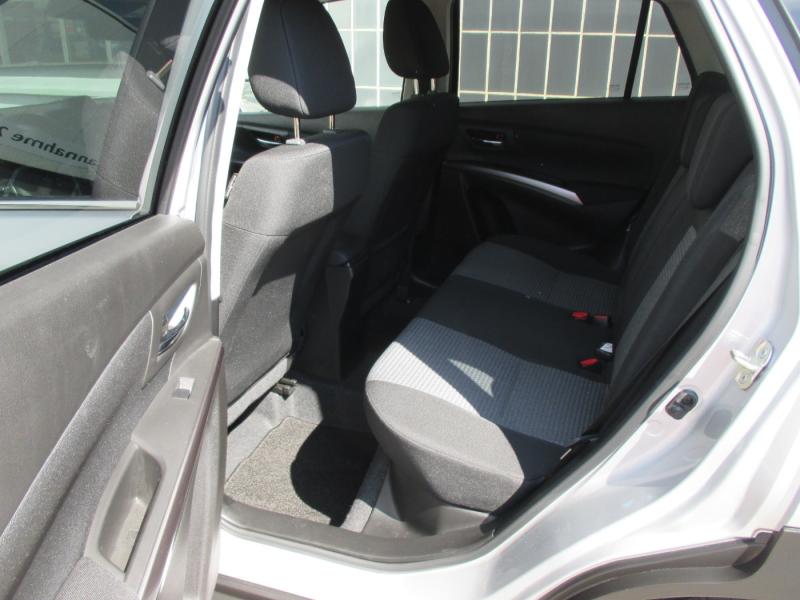 Suzuki S-Cross 1.4 GL+ Hybrid shine light