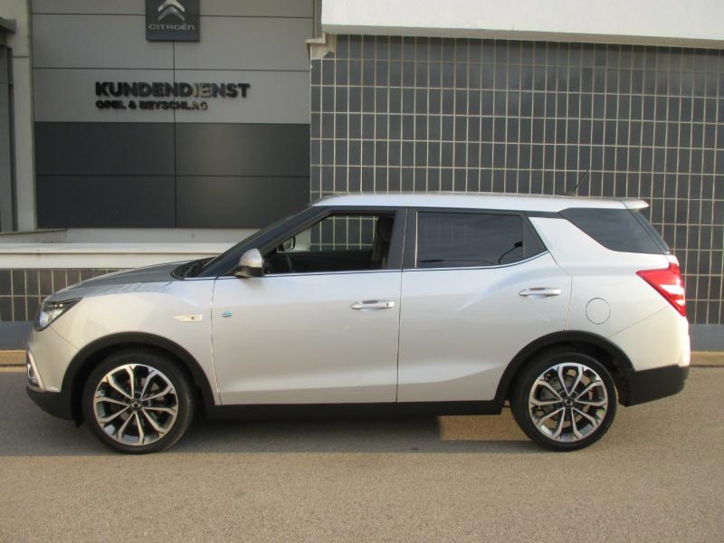Ssangyong XLV 1.6 2WD Road Aut.