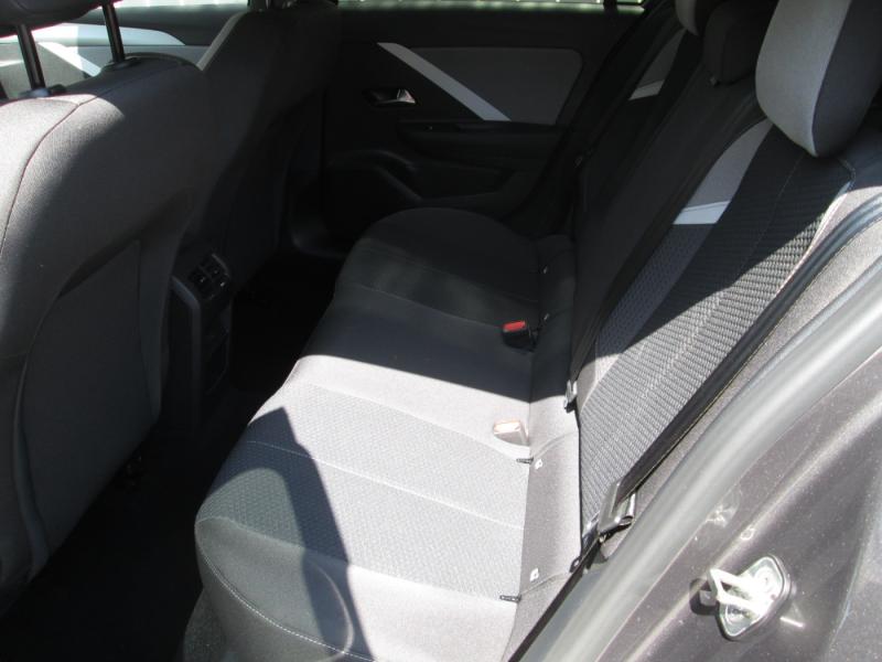 Opel Astra 1.2 Turbo Edition