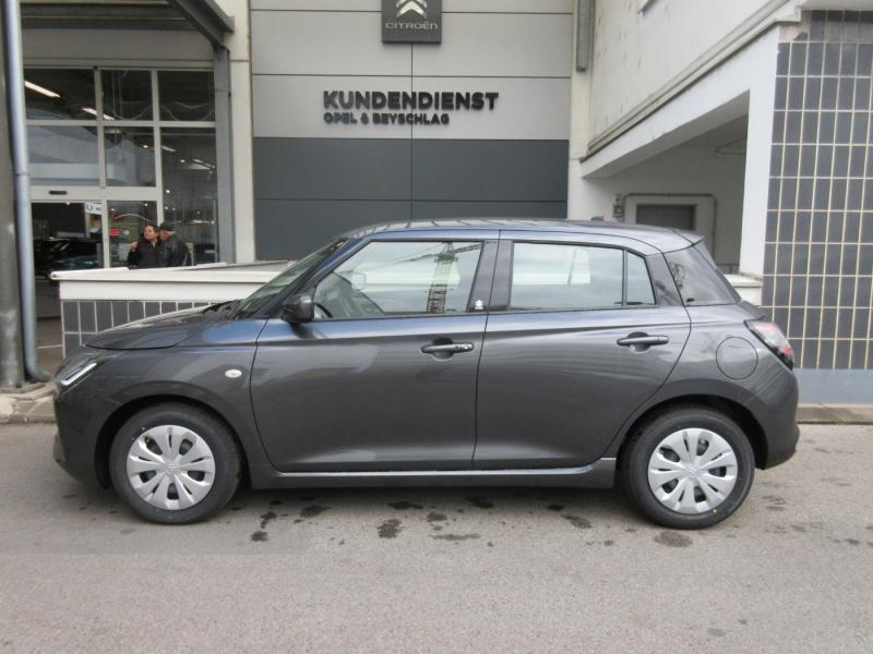 Suzuki SWIFT CLEAR 1.2 HYB 2WD 5G 82P