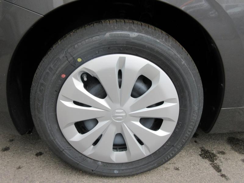Suzuki SWIFT CLEAR 1.2 HYB 2WD 5G 82P