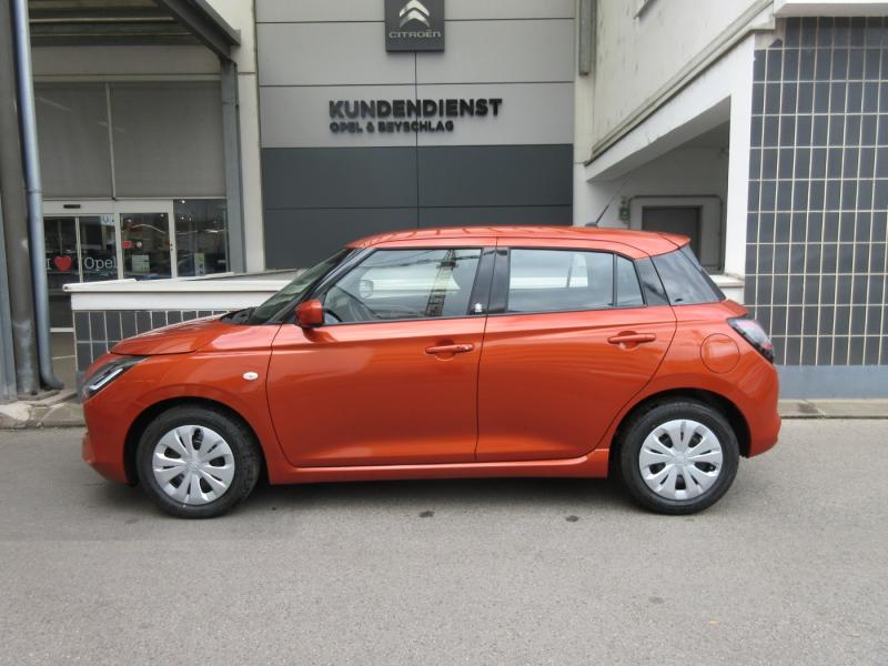 Suzuki SWIFT CLEAR 1.2 HYB 2WD 5G 82P