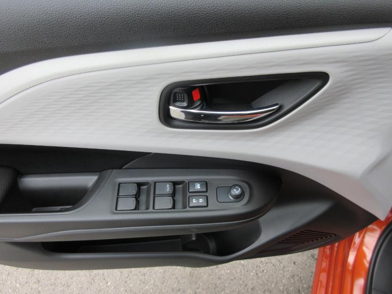 Suzuki SWIFT CLEAR 1.2 HYB 2WD 5G 82P