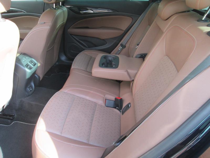 Opel INSIGNIA ST INN 1.6 S/S AT 136