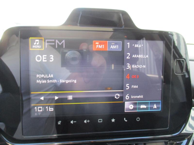 Suzuki S-Cross flash