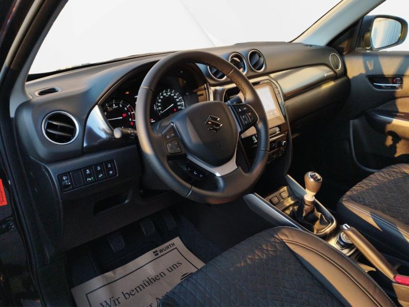 Suzuki Vitara ALLGRIP flash