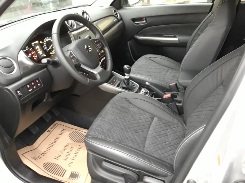 Suzuki Vitara ALLGRIP flash