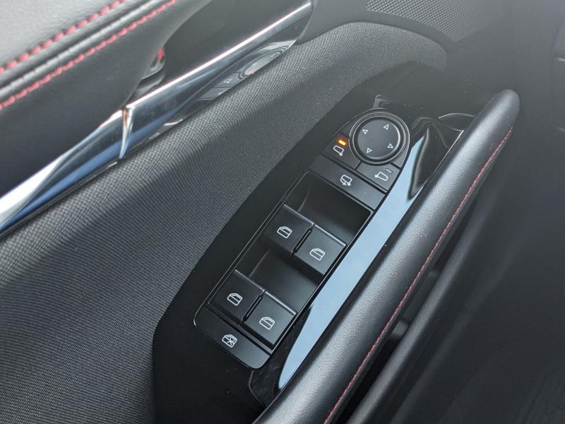 Mazda 3 e-Skyactiv-G140 Homura