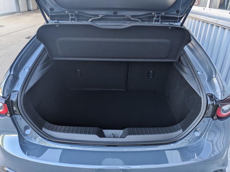 Mazda 3 e-Skyactiv-G140 Homura