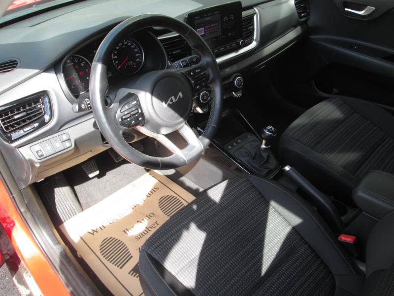 KIA Stonic 1.2 DPI ISG Silber