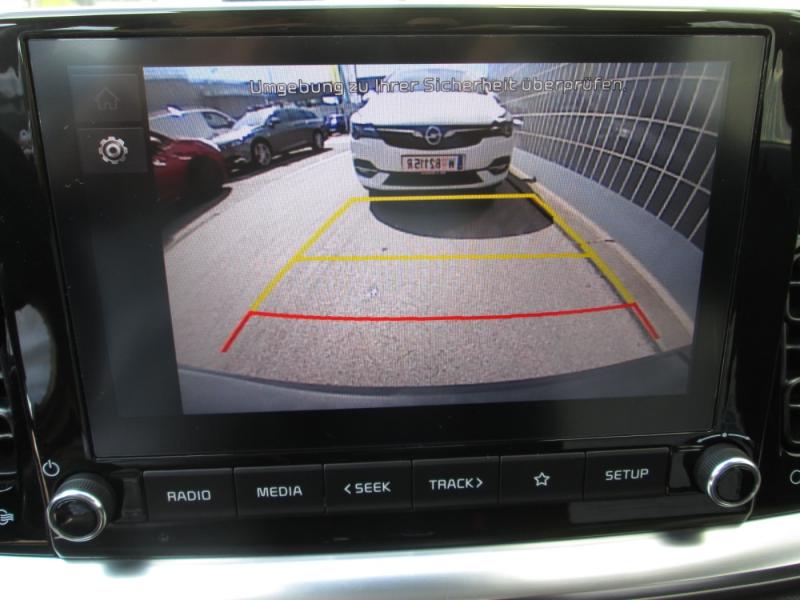 KIA Stonic 1.2 DPI ISG Silber