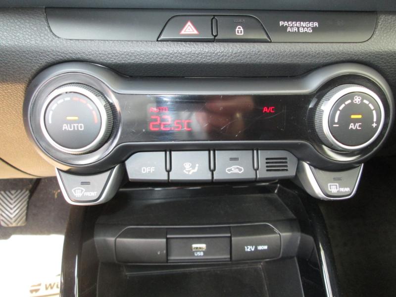 KIA Stonic 1.2 DPI ISG Silber