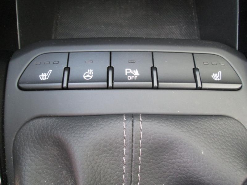 KIA Stonic 1.2 DPI ISG Silber