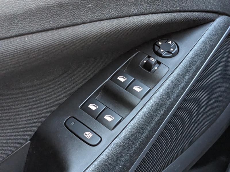 Opel CROSSLAND ED 12XHL S/S